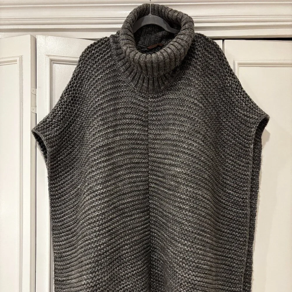 UGG Sweaters I  Ugg Chunky Knit Grey Turtleneck Poncho Sweater (One Size) - Picture 2 of 8